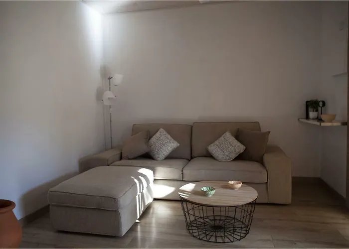 Lyra Is A New Experience, Beauty And Silence Apartment *